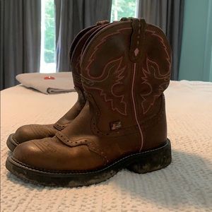 Justin Gypsy boots size 8 hardly worn